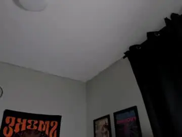 Chaturbate Live Sex Cam of halan_jr