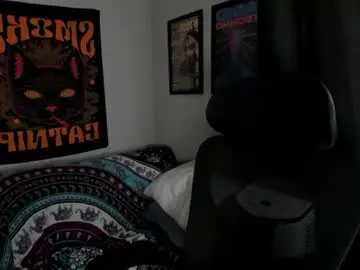 Chaturbate Watch Live Sex Cams of halan_jr