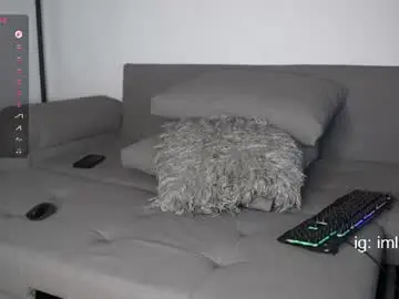 Chaturbate Live Sex Cam of mrlouiss