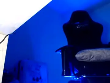 Chaturbate Free Porn Cam of woondeer17