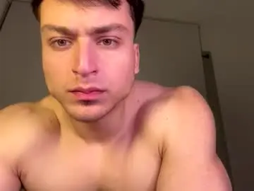 Chaturbate Live Porn of benicio03