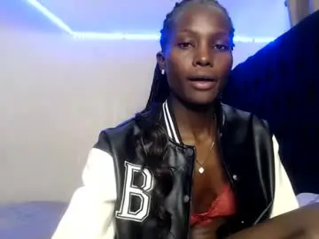 Chaturbate Live Sex of essy_hero