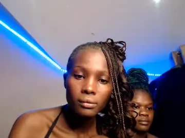Chaturbate Adult Video Chat of essy_hero