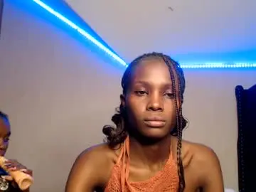 Chaturbate Adult Video Chat of essy_hero