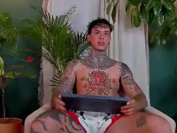 Chaturbate Adult Webcam of aron_ford