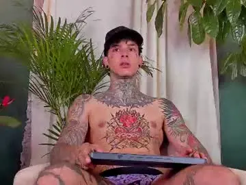 Chaturbate Adult Webcams of aron_ford