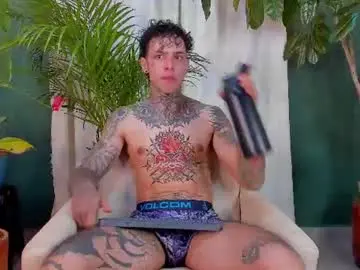 Chaturbate Adult Video Chat of aron_ford