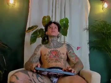 Chaturbate Best live sex cam show of aron_ford