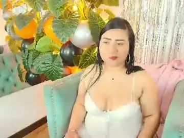 Chaturbate Live Sex Cam of candy_curves1
