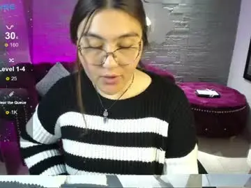 Chaturbate Watch Live Sex Cams of diamondfox_m