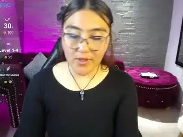 Chaturbate Best live sex cam show of diamondfox_m