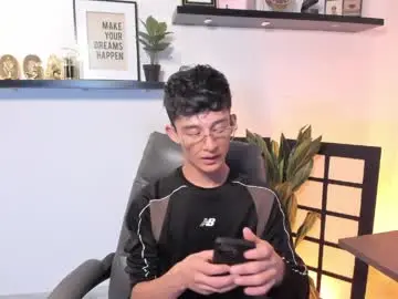 Chaturbate Private Sex Chat of patrick_howland_