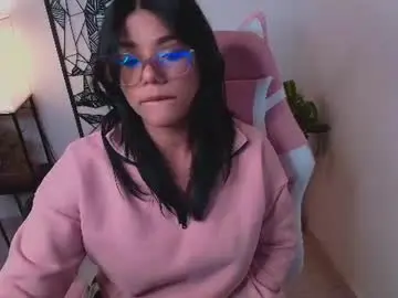 Chaturbate Free Live Porn of ashleyy18__