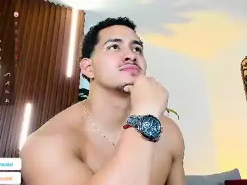 Chaturbate Watch Live Sex Cams of lucasanto_