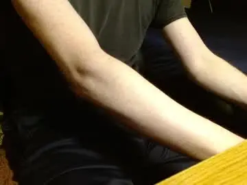 Chaturbate Live Sex Cam of readytocum90