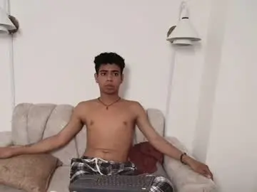 Chaturbate Live Sex of alexx_cum18
