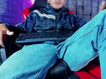 Chaturbate Private Sex Chat of axell_cross2