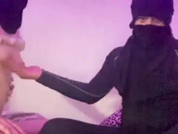 Chaturbate Live Sex Cam of fluttershyxxx