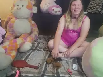 Chaturbate Nude Webcam of puppygirllovestobeg