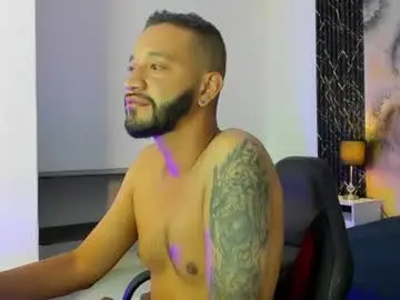 Chaturbate Nude Webcam of amaro_jhonson