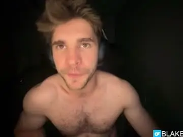 Chaturbate Watch Live Sex Cams of blakemiles2