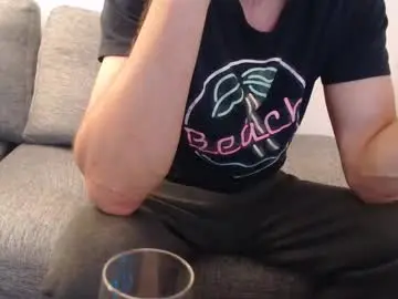 Chaturbate Free Live Porn of sissyboyforyoui