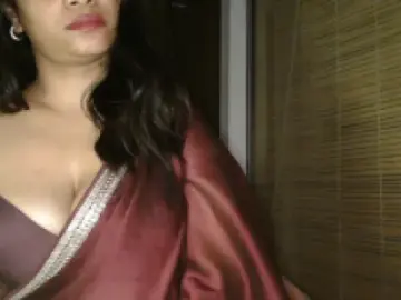 Dscgirls Live Sex Cam of Shaynilov