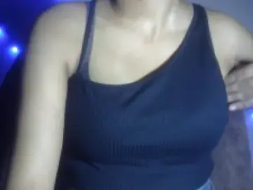 Dscgirls Adult Webcams of Vaniya