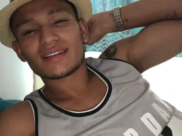 Imlive Nude Webcam of damian_dimon