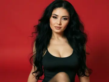 Imlive Nude Webcam of Tasha_Wild