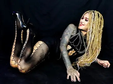 Imlive Best live sex cam show of OnixWitch777