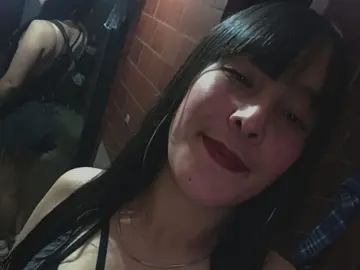 Imlive Adult Video Chat of AlairaAura