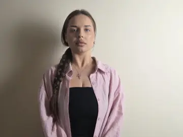 Livejasmin Free Porn Cam of DelenaCouts