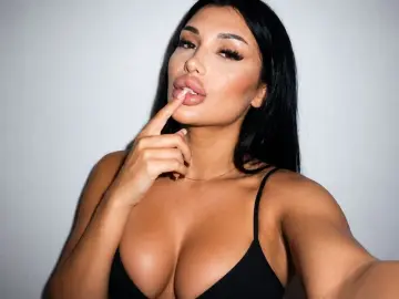 Livejasmin Live Porn of KendalVoos