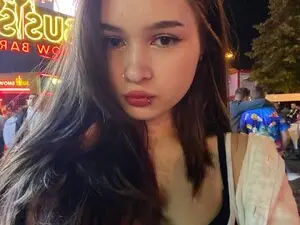 Myfreecams Best live sex cam show of Miloria