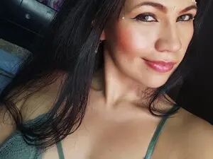 Myfreecams Watch Live Sex Cams of Pilarstar_