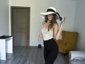 Myfreecams Adult Webcam of Elvira