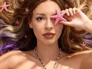 Myfreecams Free Live Porn of CoraVex