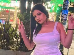 Myfreecams Live Sex Cam of Anna_sol