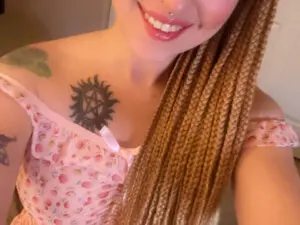 Myfreecams Adult Webcams of PixieSmiles