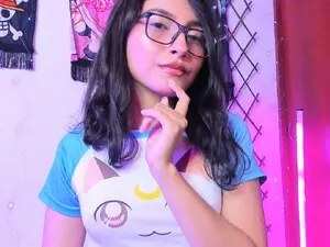 Myfreecams Private Sex Chat of Alice_Jacobs1
