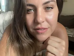 Myfreecams Free Porn Cam of dressmejosie