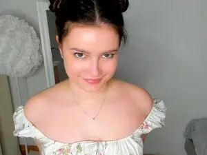 Myfreecams Nude Webcam of rizz_caprice