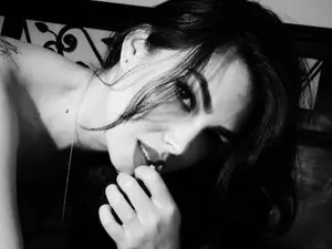 Myfreecams Watch Live Sex Cams of Gabrielaaroms