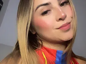 Myfreecams Live Sex Cam of Sophi_moreno