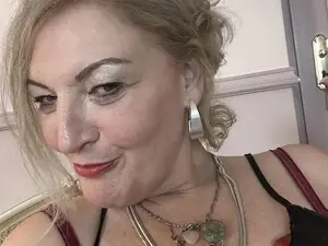 Myfreecams Watch Live Sex Cams of Allura_jenson