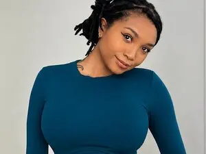 Myfreecams Live Sex Cam of KimmiDoka
