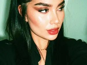 Myfreecams Sex Cam of AlmaBlaze