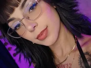 Myfreecams Nude Webcam of LunaVelvet