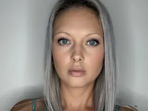 Myfreecams Free Live Porn of Crystaaal